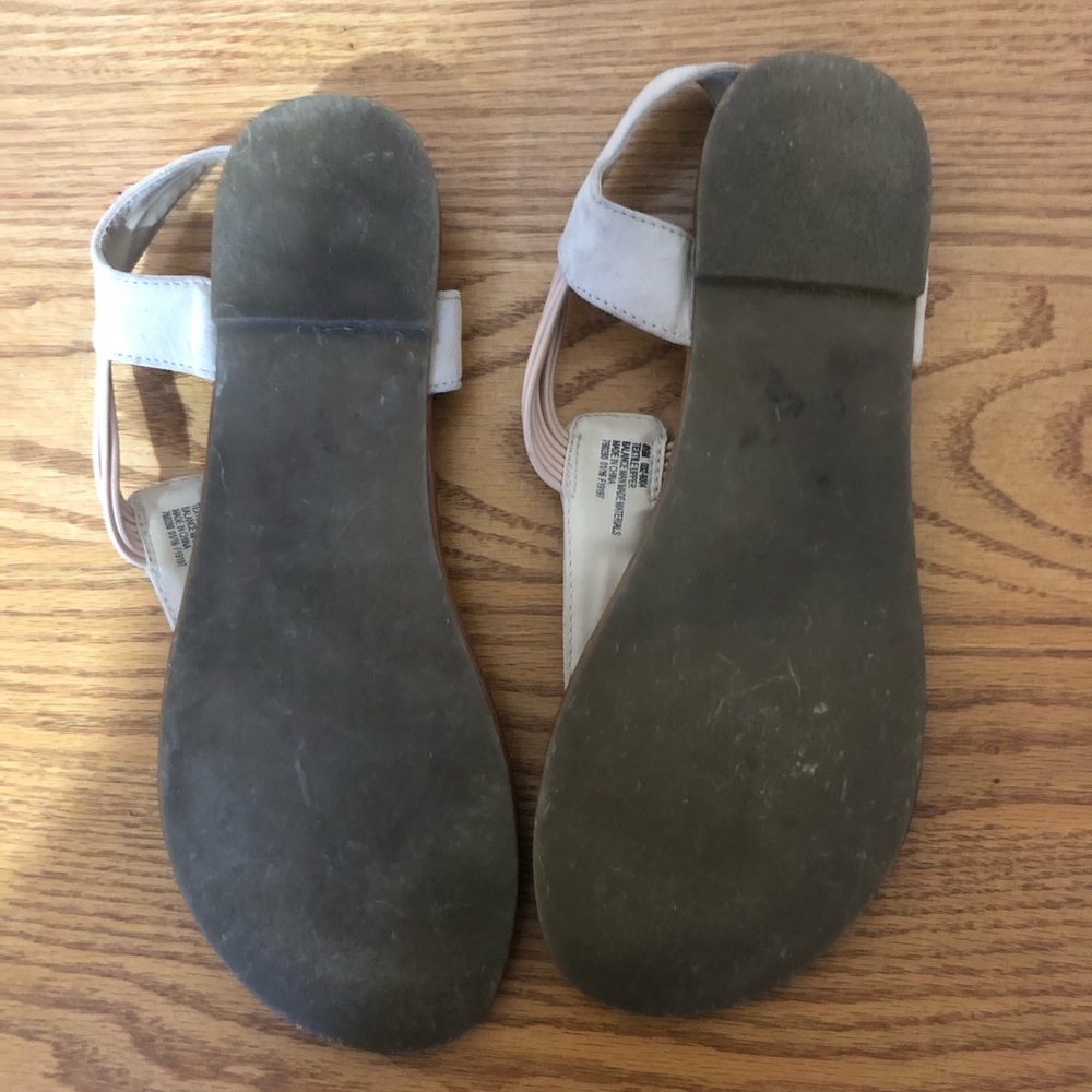Sandals - Picture 3 of 3